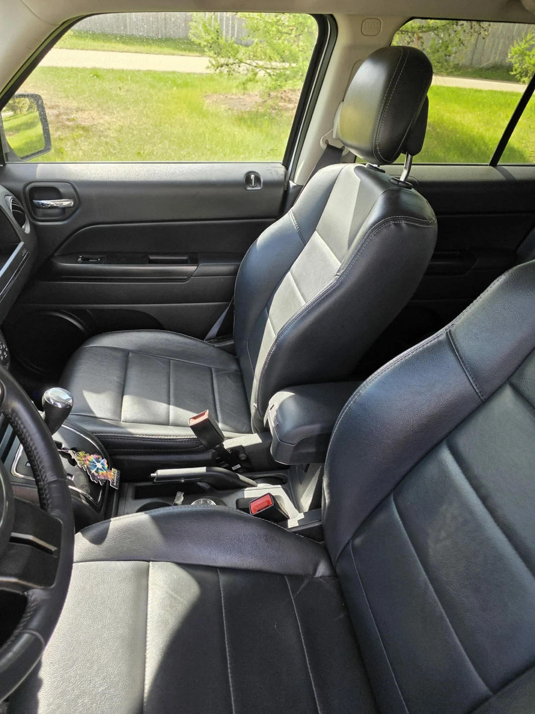 2016 White Jeep Patriot - photo 5