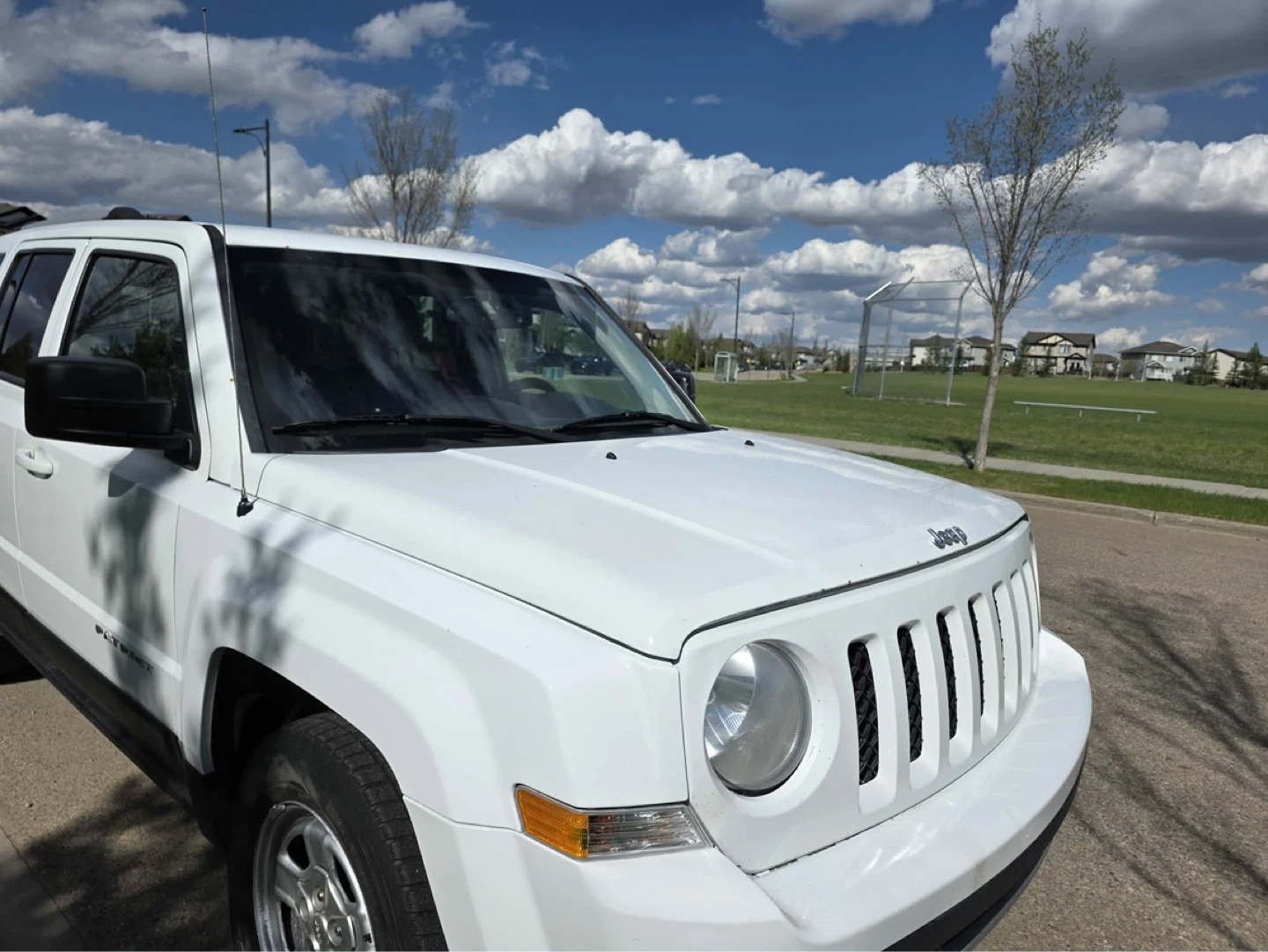 2016 White Jeep Patriot - photo 2