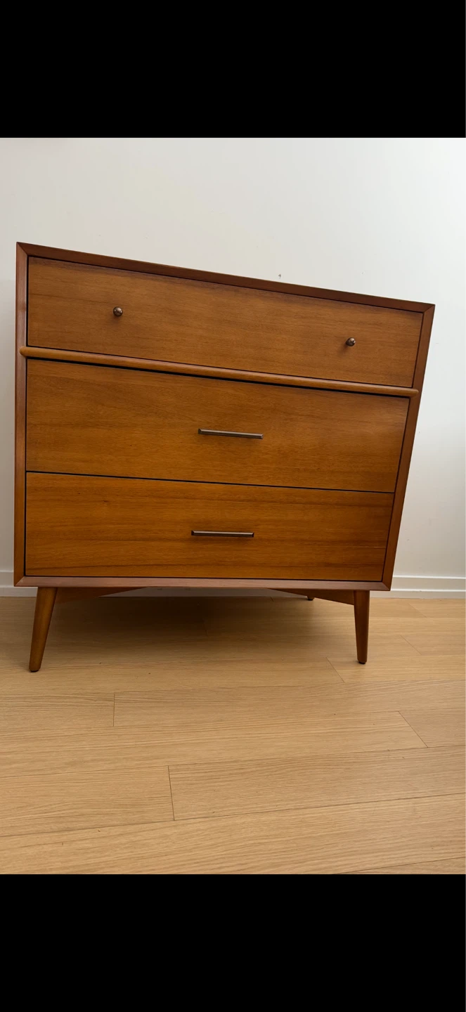 Mid-Century Modern 3-Drawer Dresser