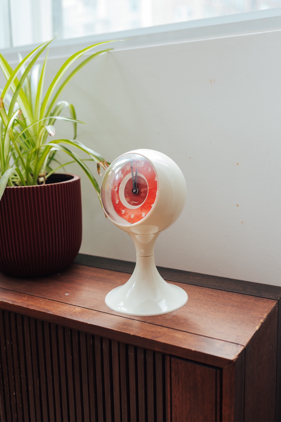 1970s Space Age Orbit Alarm Clock - photo 3