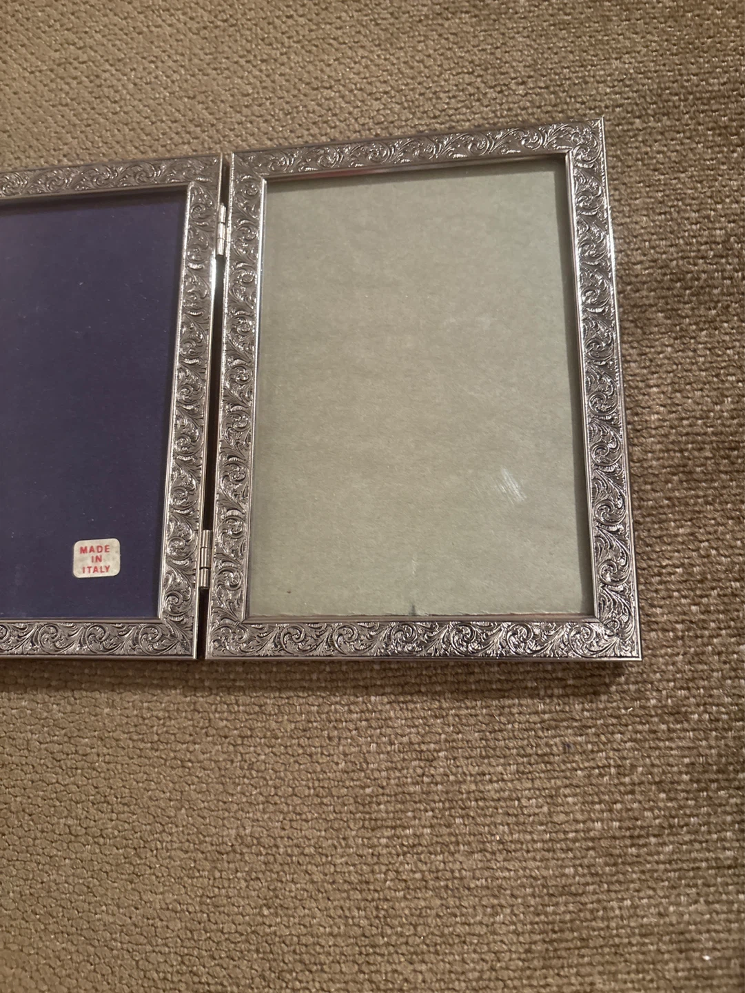 Vintage Silver Plated Hinged Double Photo Frame - photo 3