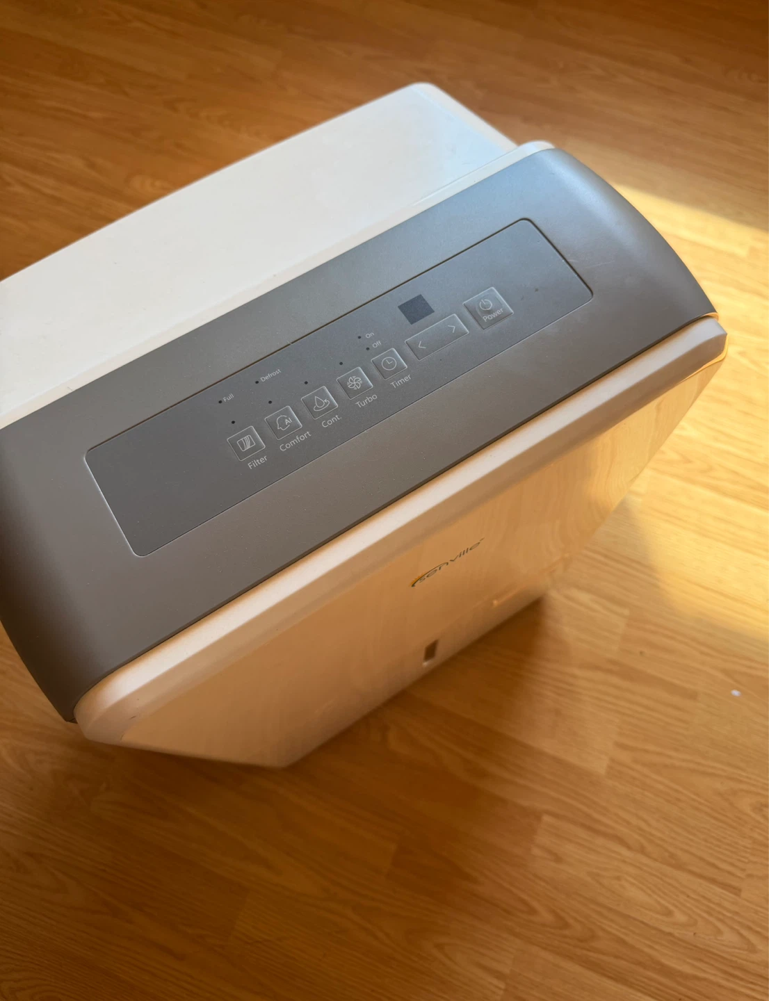 Senville Dehumidifier - photo 2