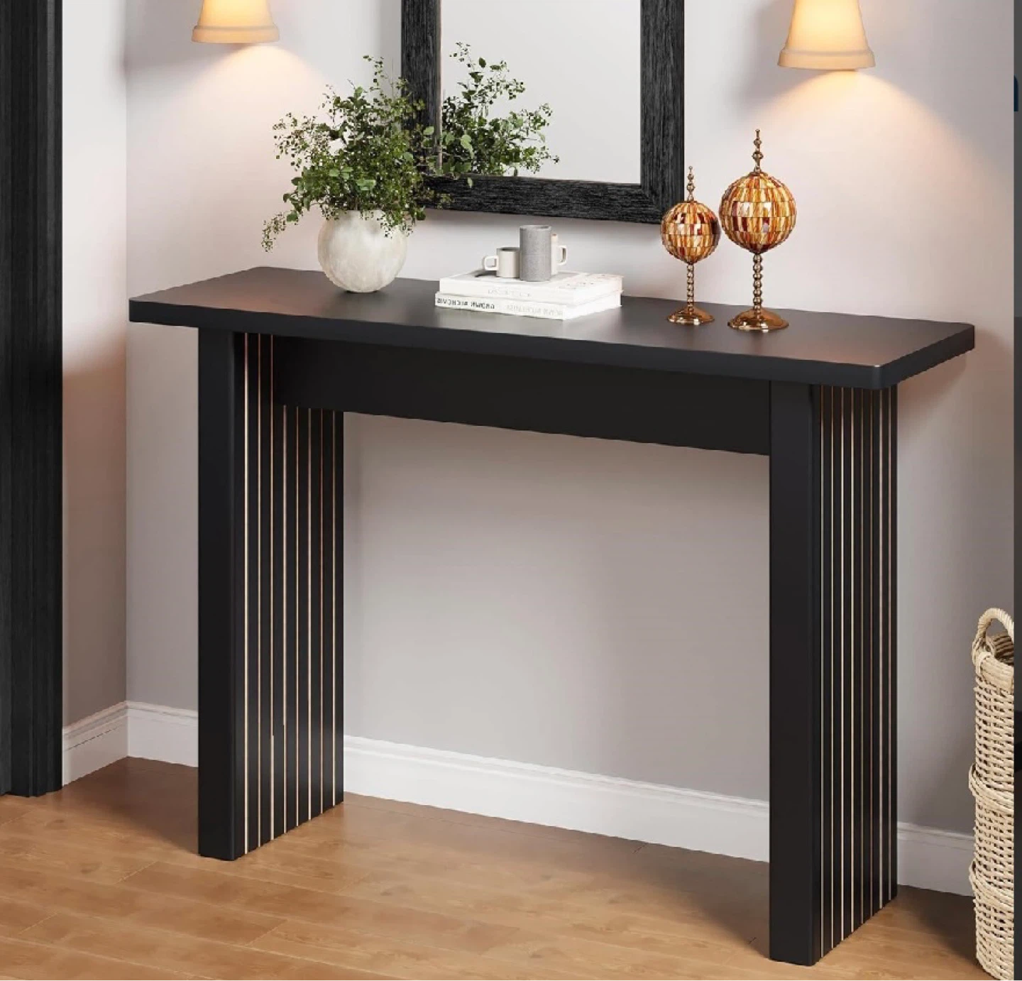 New in Box  Fluted Entryway Console Table, Black - photo 5