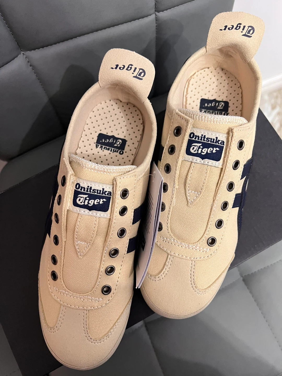 Onitsuka Tiger Mexico 66 Slip-On Shoes - Tan/Navy