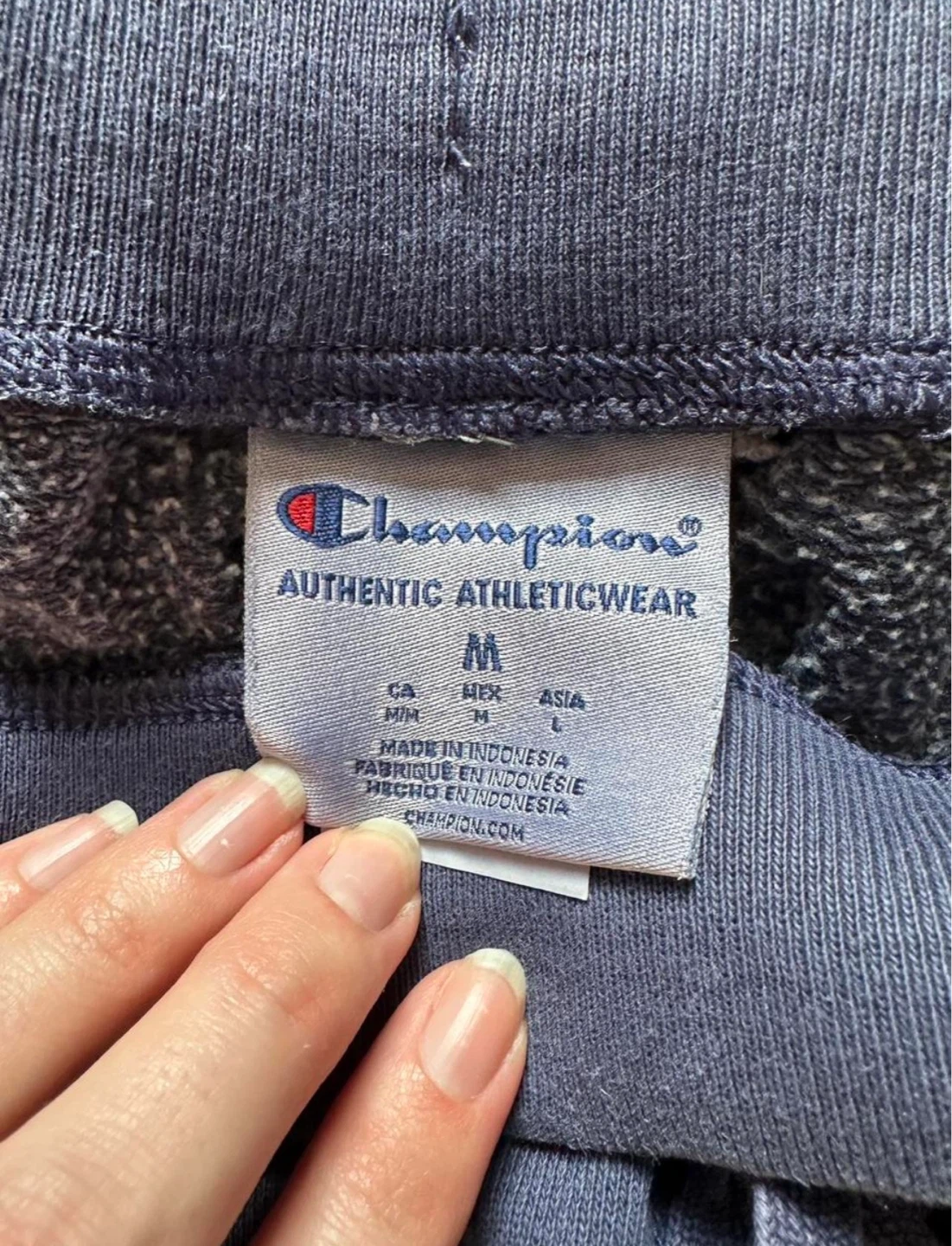 Medium men’s Champion sweatpants - photo 2