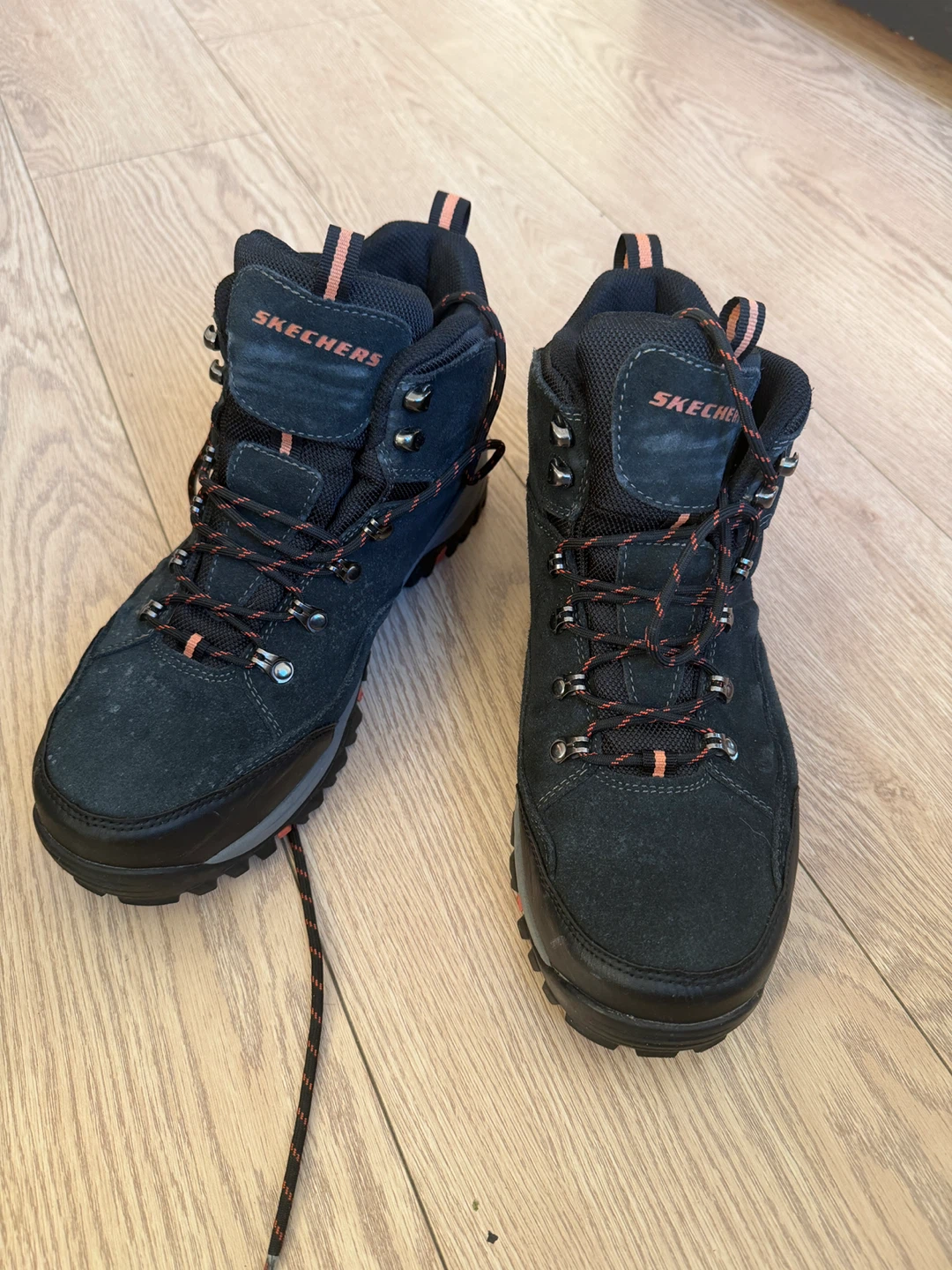 Skechers men’s snow Boots Size 10.5