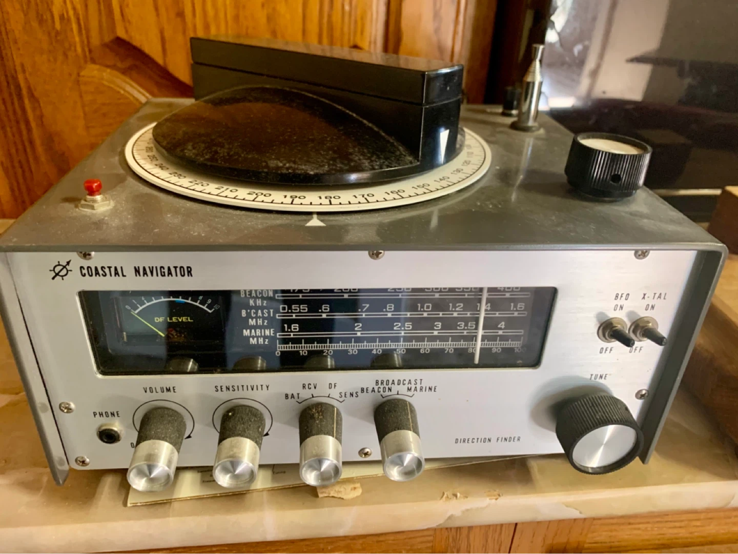 Coastal Navigator FR-662B Direction Finder
