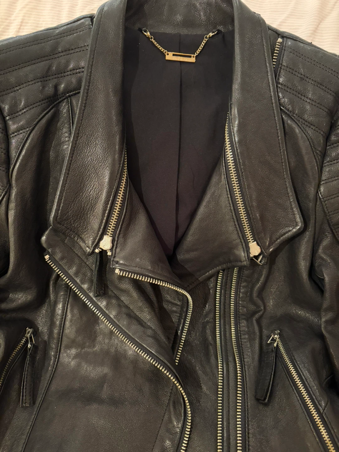 ❤️ Exceptional Leather Jacket from Korea