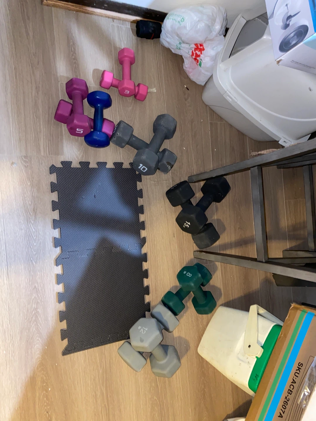 Set of Dumbbells (3 lbs - 15 lbs) - photo 2