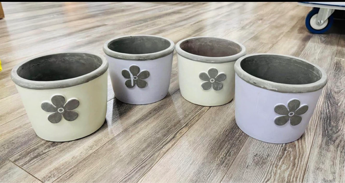 Assorted ceramic empty 16 plant pot - photo 3