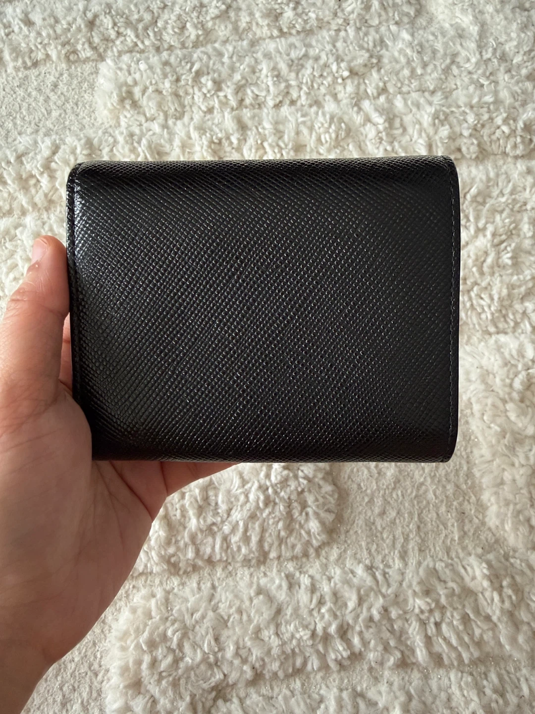 MCM Black Leather Trifold Wallet - photo 5