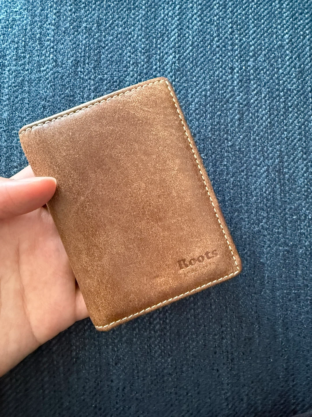 Roots Bi-fold Wallet - Genuine Leather - Brown
