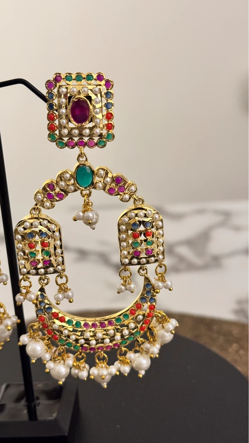 Jadau long earrings - photo 4