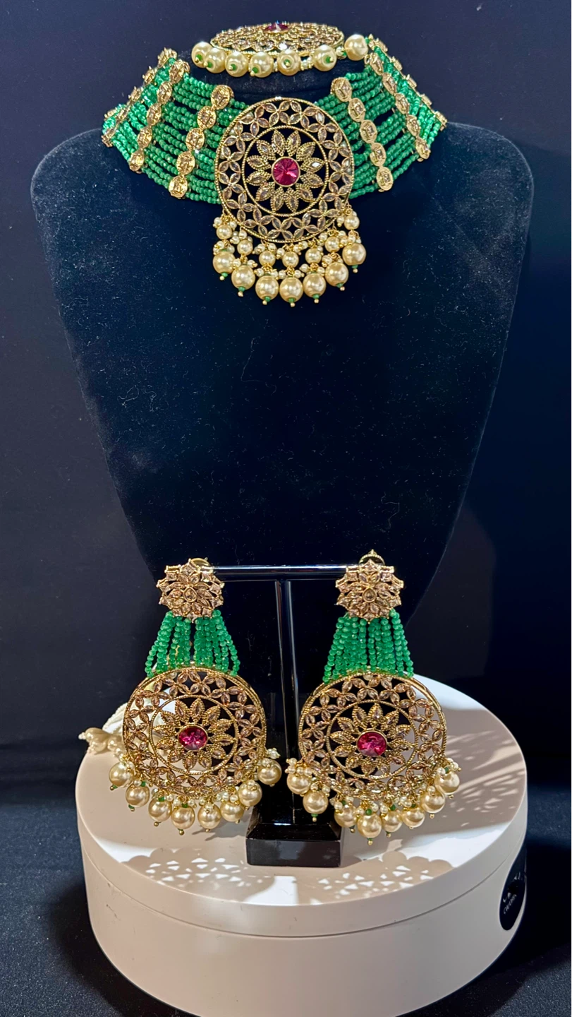 Polki green with ruby 4 piece set