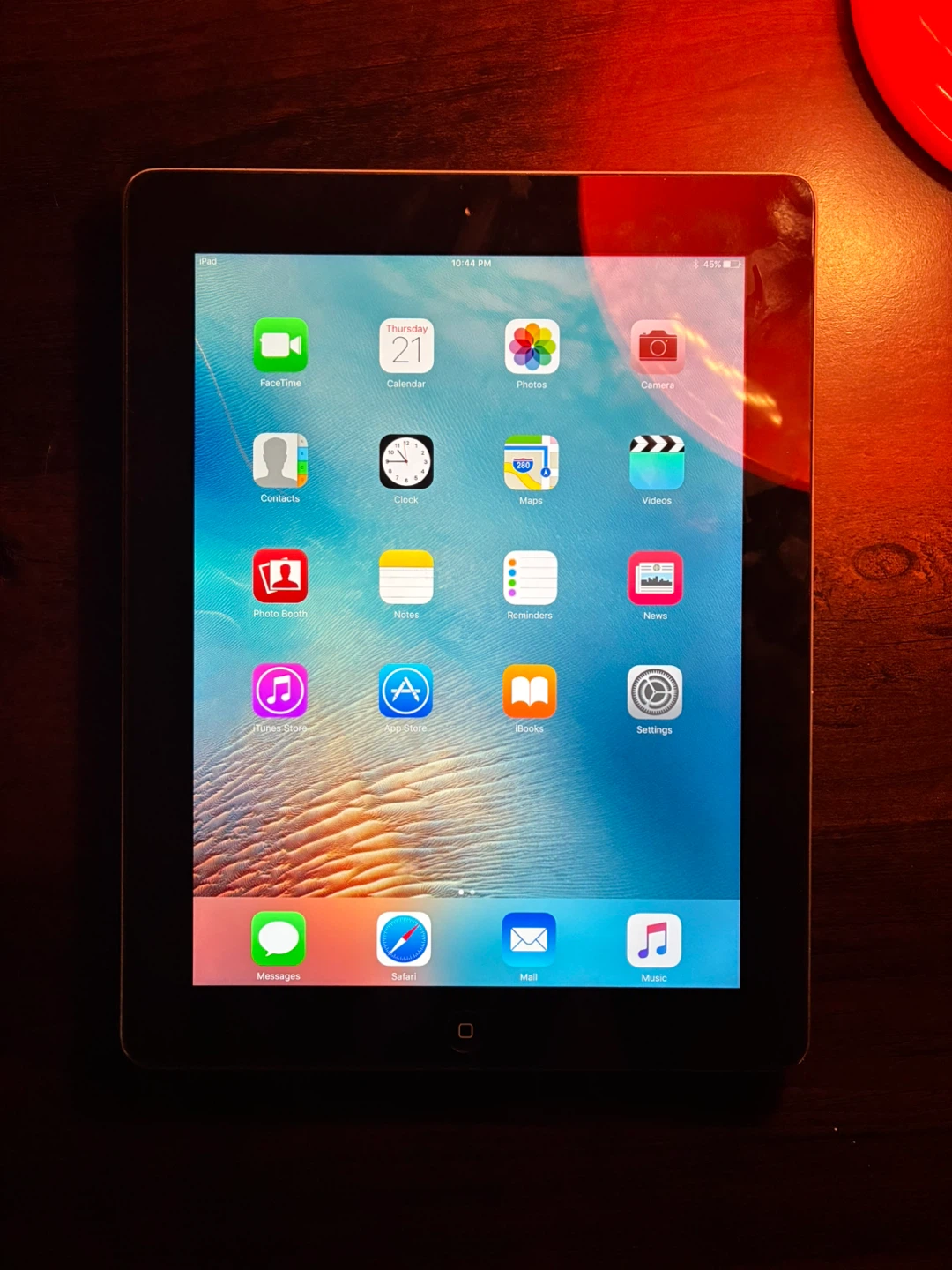 Apple iPad 3rd Gen 16GB - photo 3