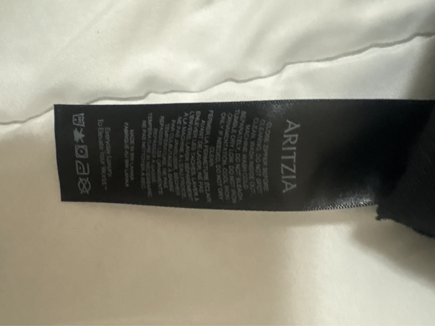ARITZIA TNA Black Cargo Skirt Size 2 - photo 5