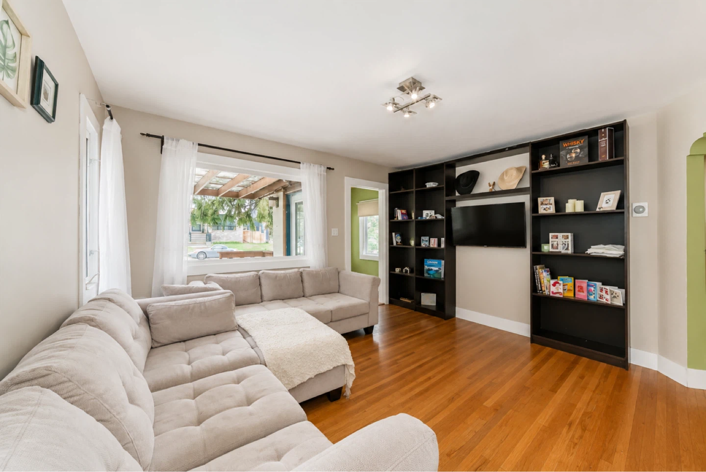 Killarney House for Rent – Available June 1st - photo 3