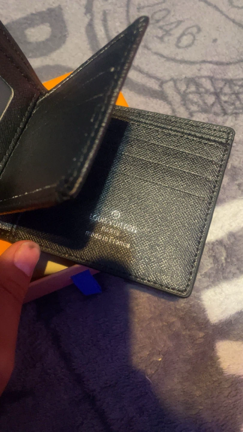 Louis Vuitton Bifold Wallet - photo 4