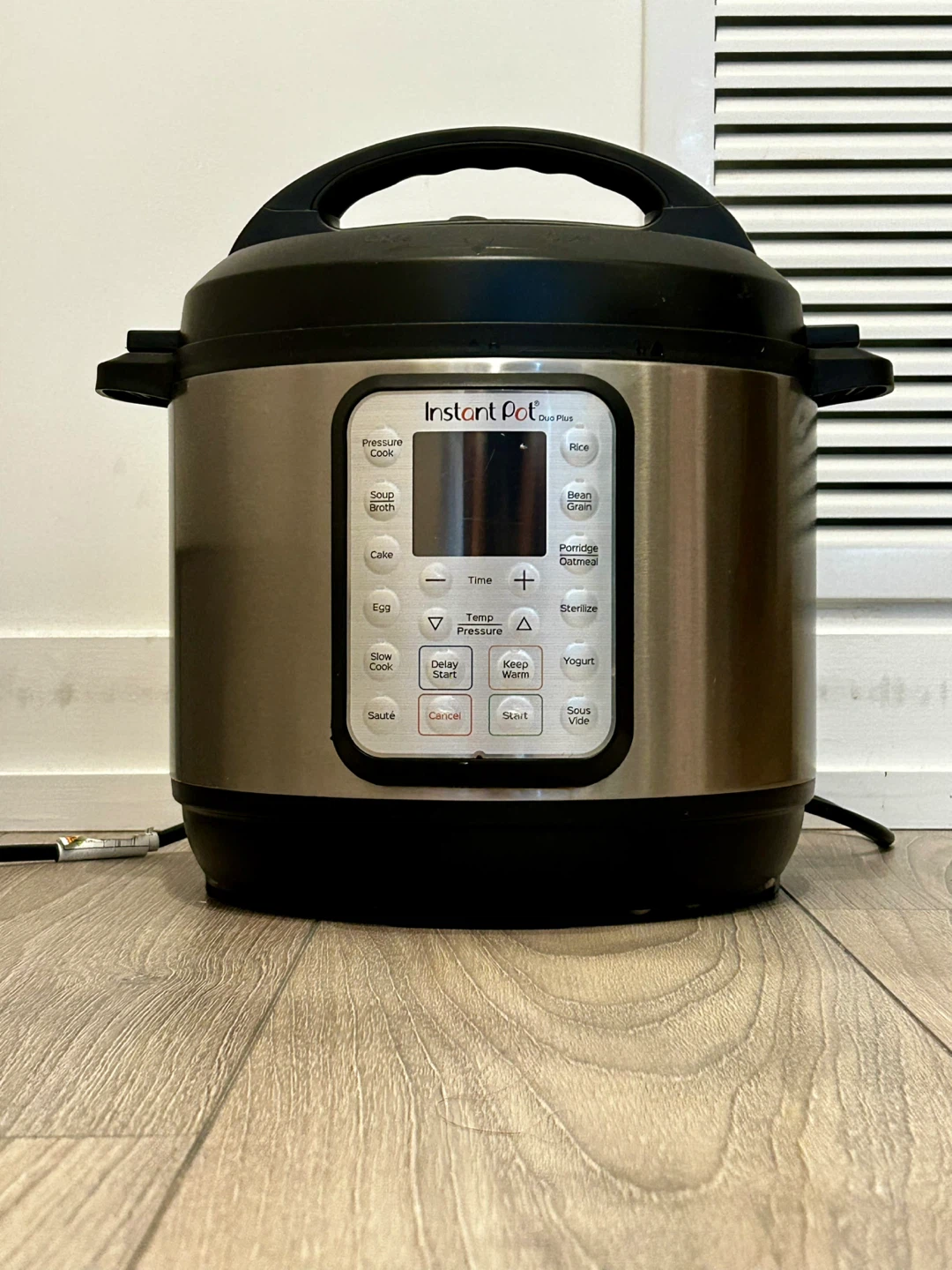 Instant Pot Duo Plus 6QT Multi-Cooker