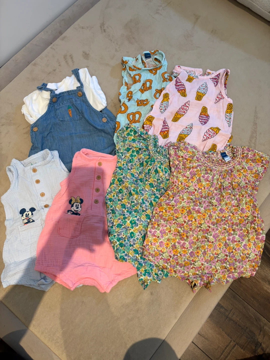 HUGE lot of 12 months baby girl clothing - photo 2