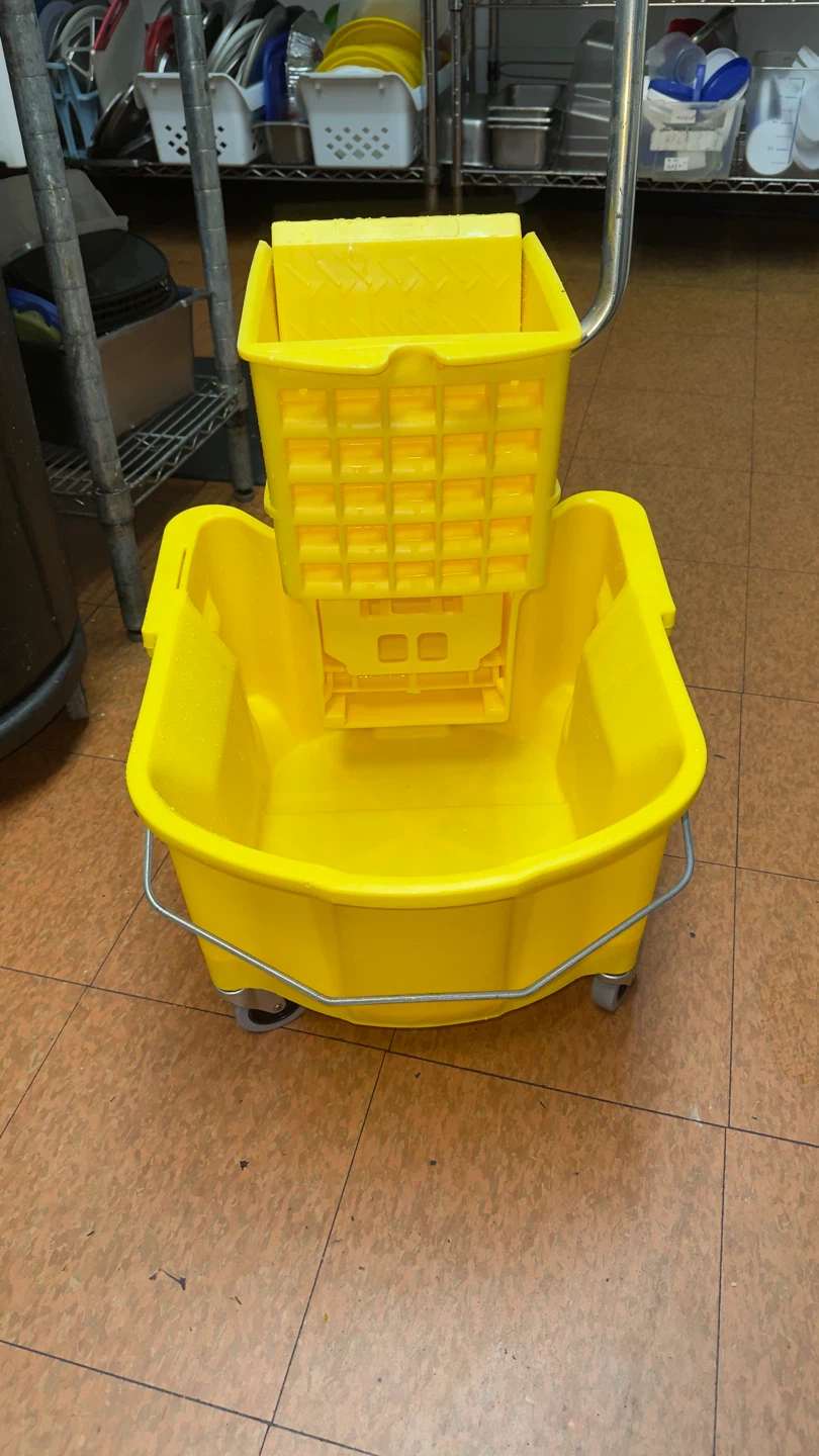 Yellow Mop Bucket with Wringer - photo 2