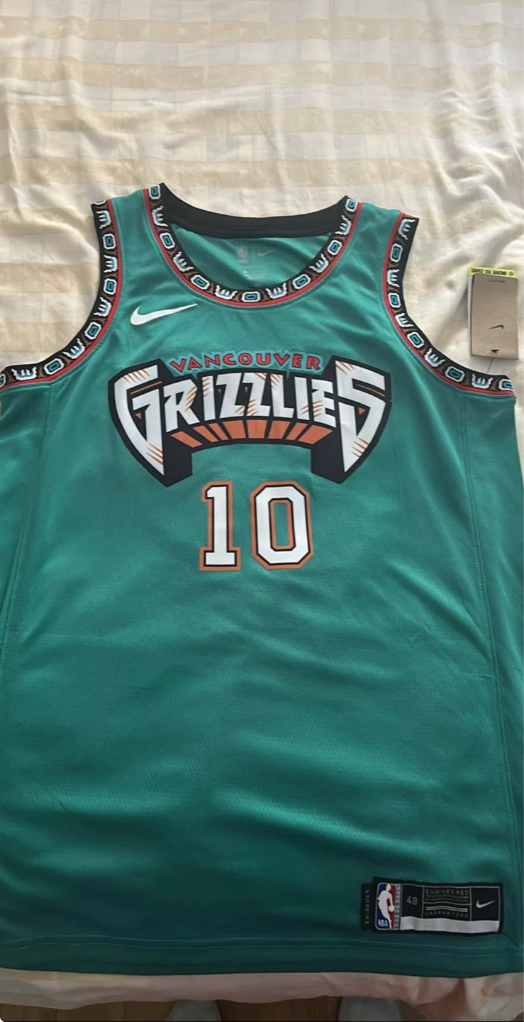 Vancouver Grizzlies Nike Basketball Jersey #10 Size 48