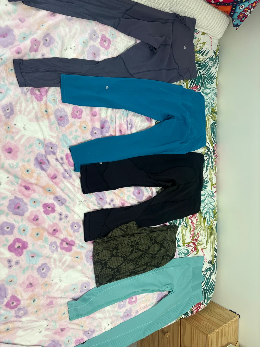 Lululemon Athletic Leggings Bundle - Various Colours