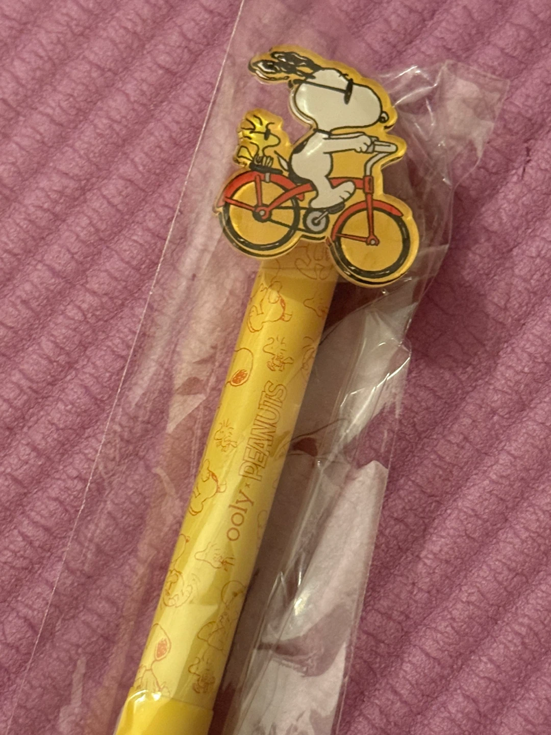 NEW✨Ooly Peanuts Snoopy & Woodstock Yellow Pen - photo 2