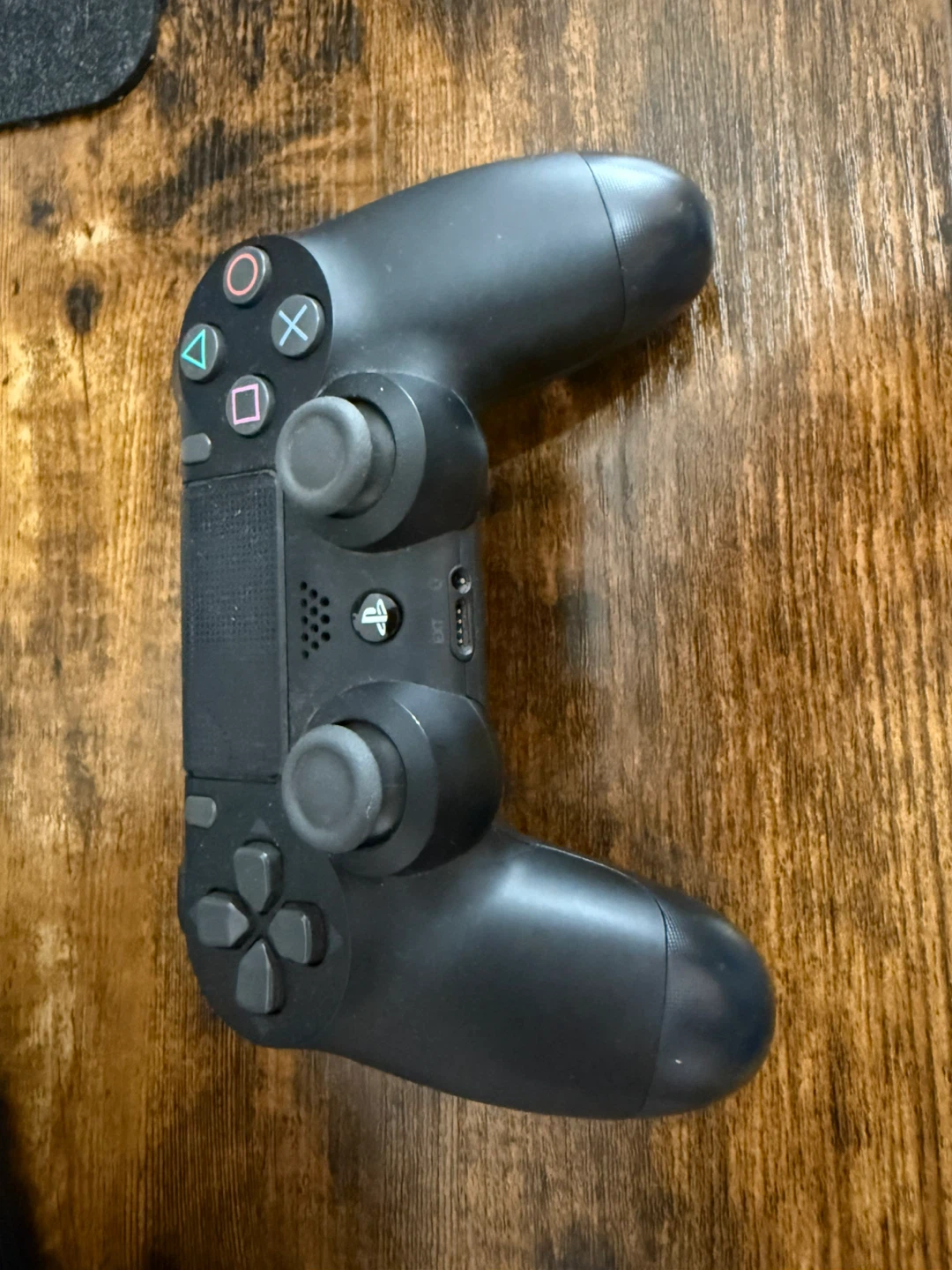 PS4 DualShock 4 Controllers