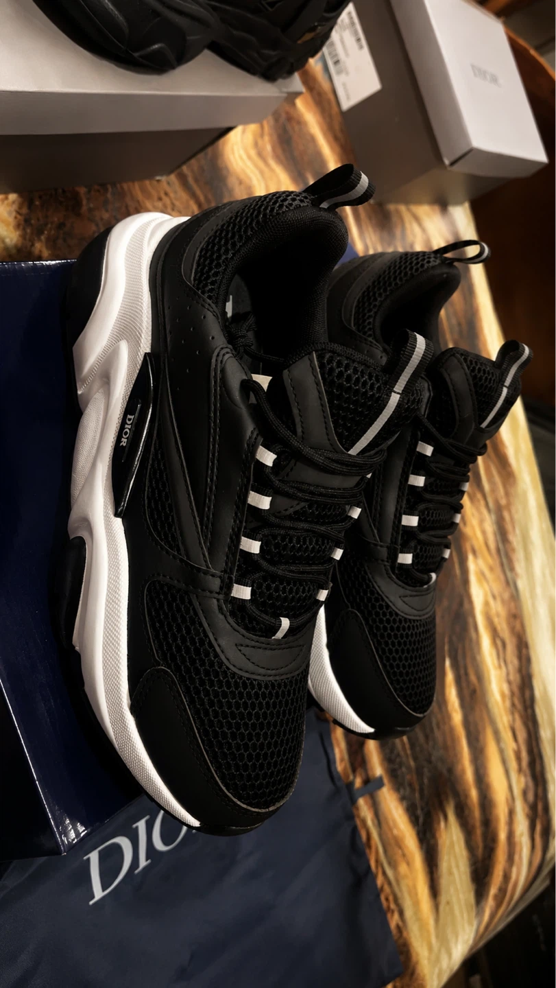 Dior B22 Sneakers Black White Men's Size unisex - photo 3