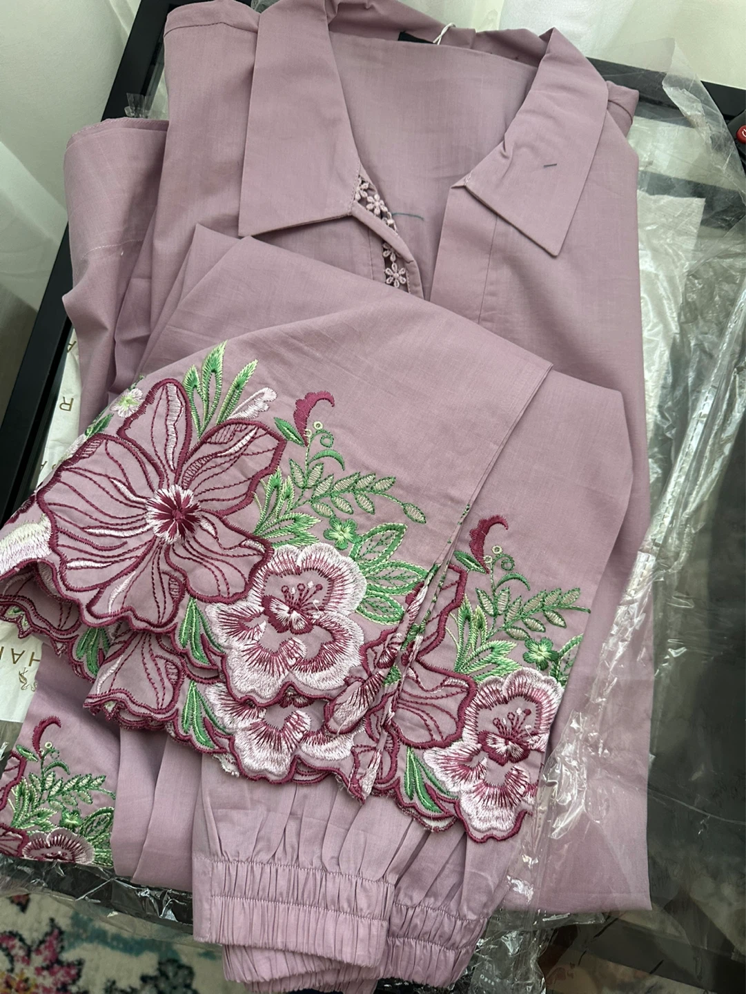 Tea Rose Pink Embroidered Kurta Set with Trousers - photo 2
