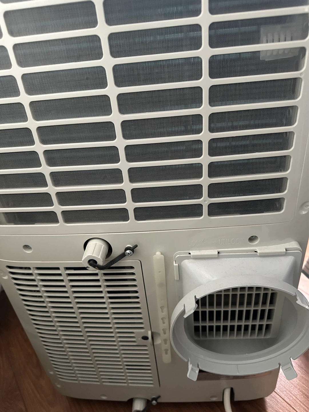 LG Portable Air Conditioner with Exhaust Hose - photo 3