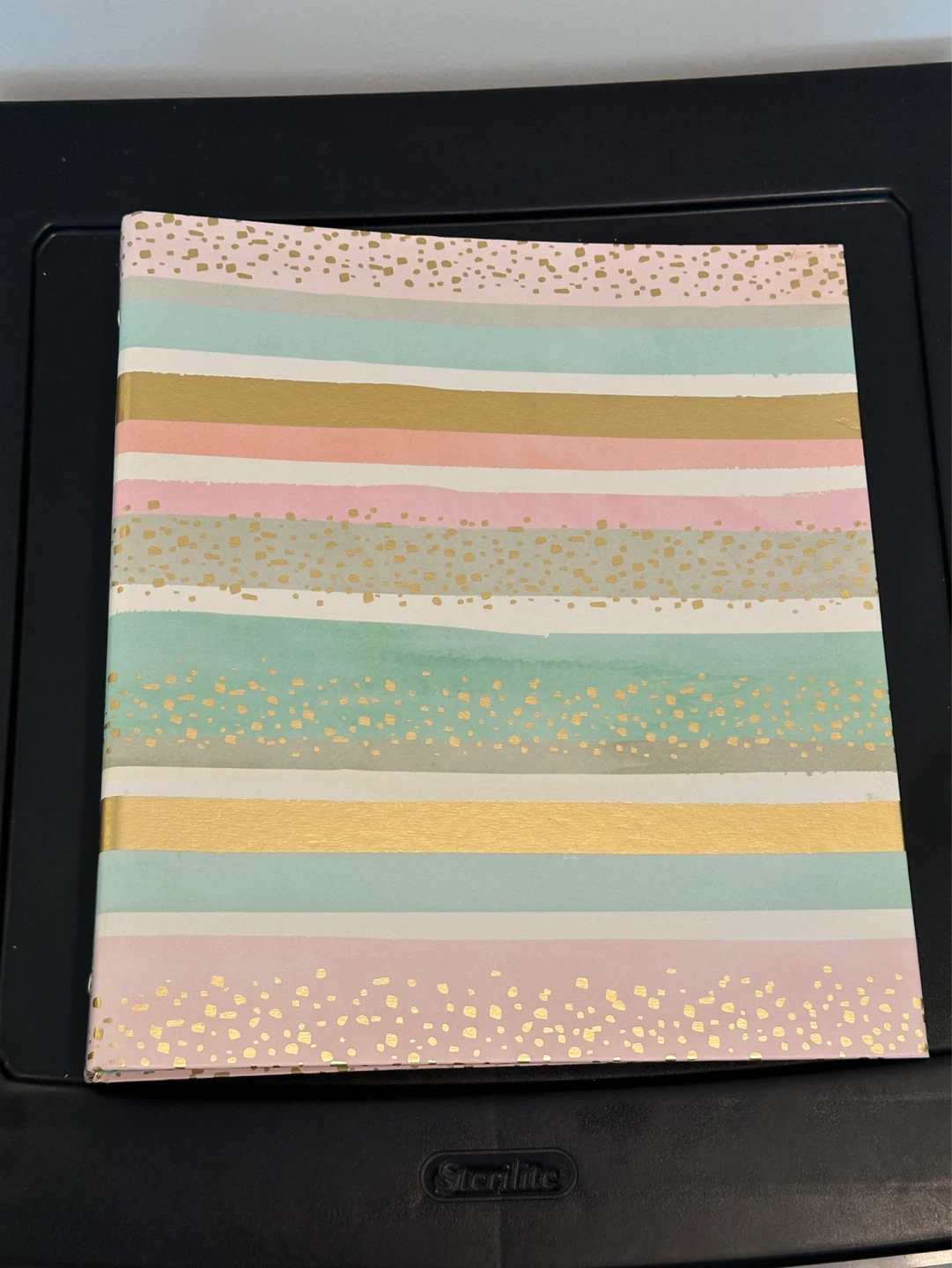 Greenroom 1-Inch Binder - photo 3