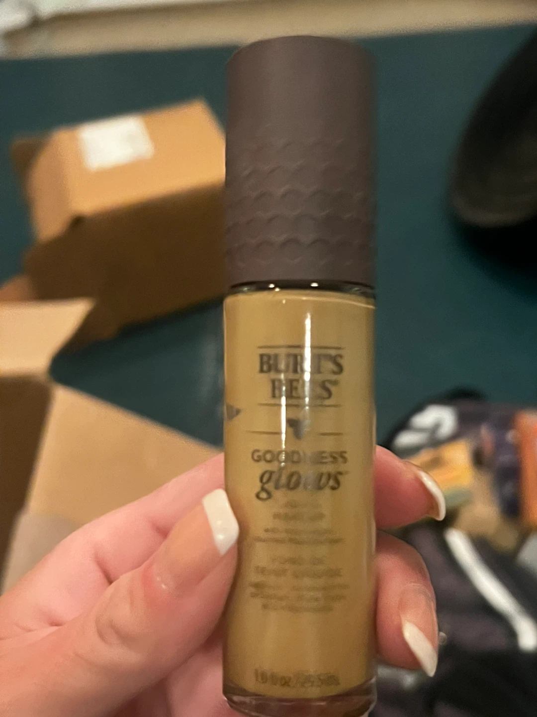 Burt's Bees Goodness Glows Liquid Makeup