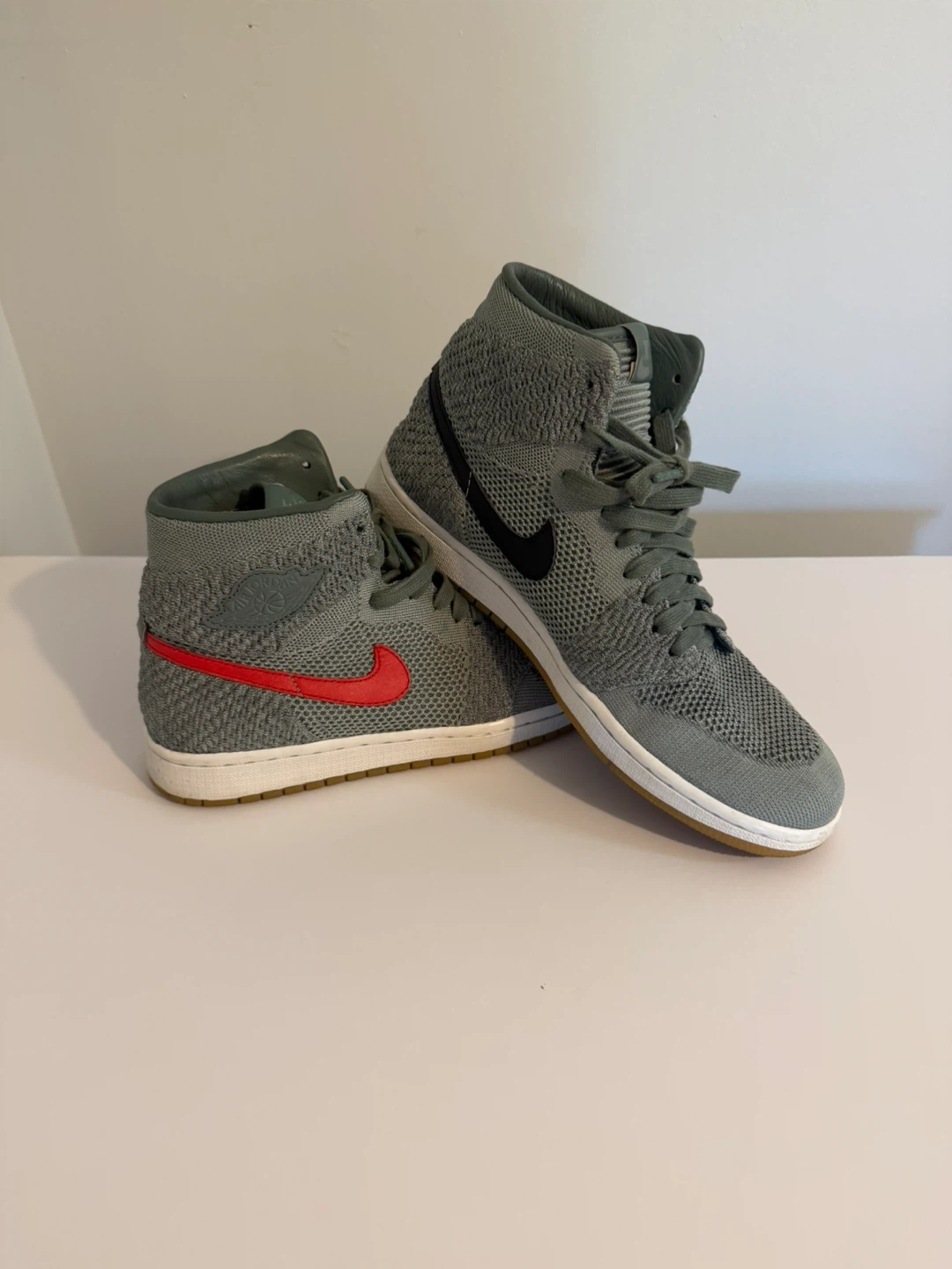 Jordan 1 Flyknit Men's Shoes Size 9.5 - photo 2