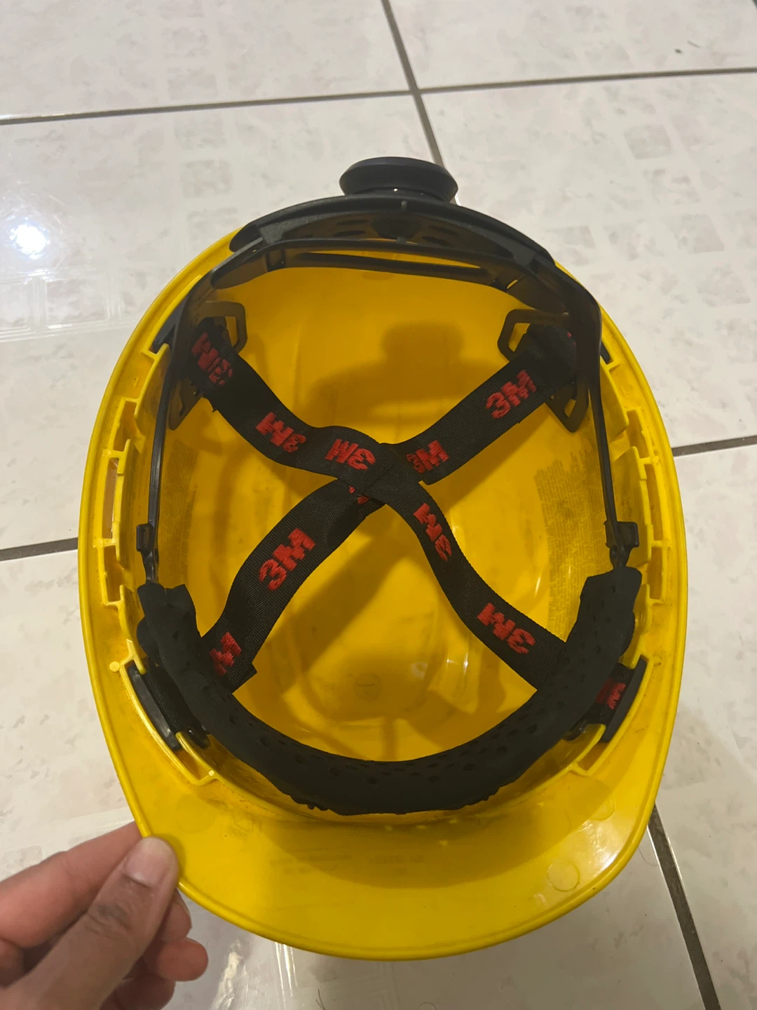 3M Yellow Hard Hat - photo 2