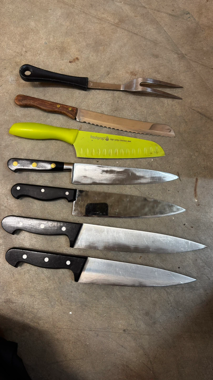 Set of 6 Kitchen Knives and Carving Fork - photo 2