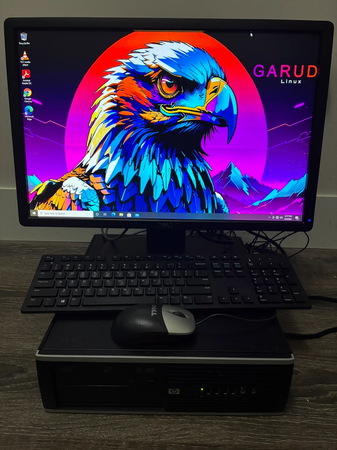 Dell Desktop Computer with Samsung Monitor