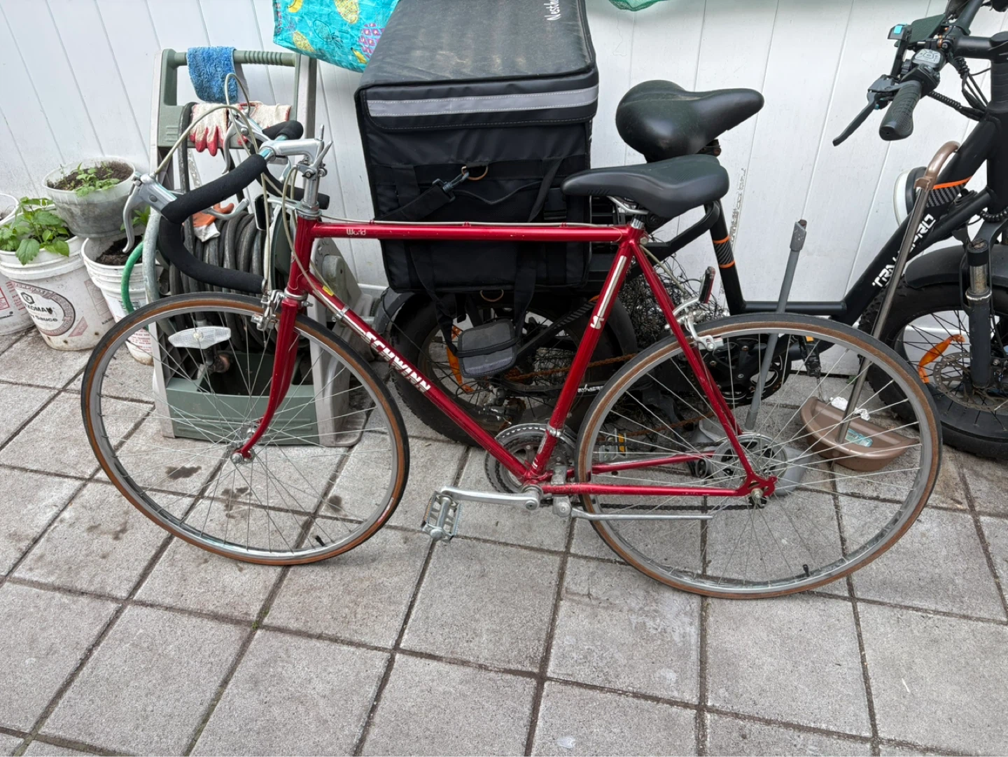 Red Schwinn "World" Road Bike