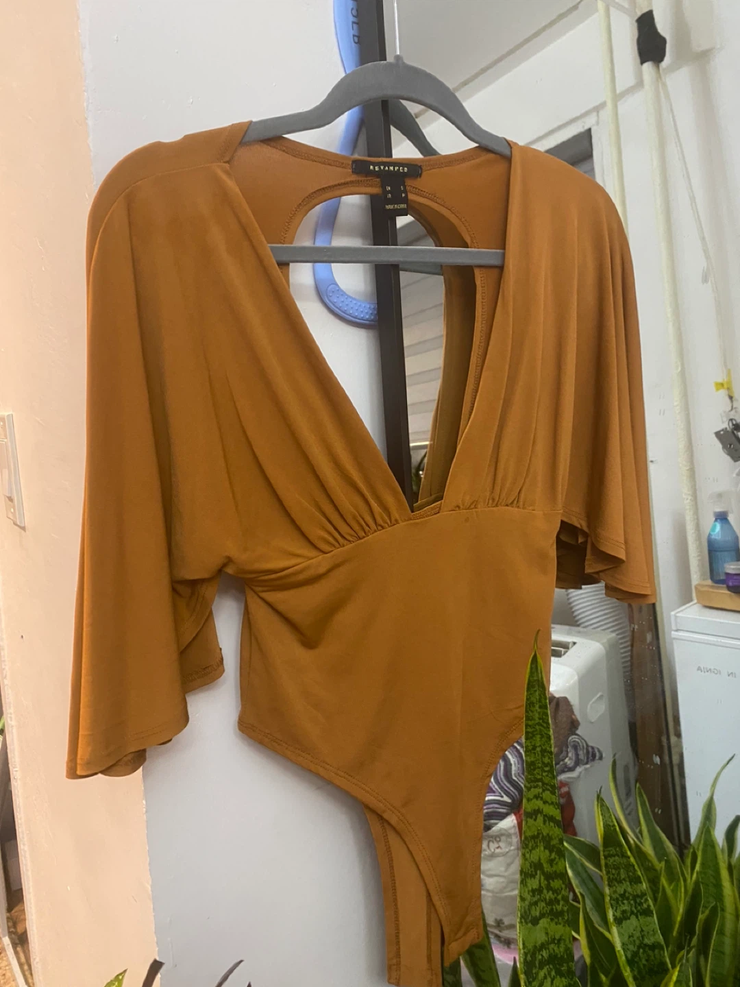 Body blouse size small