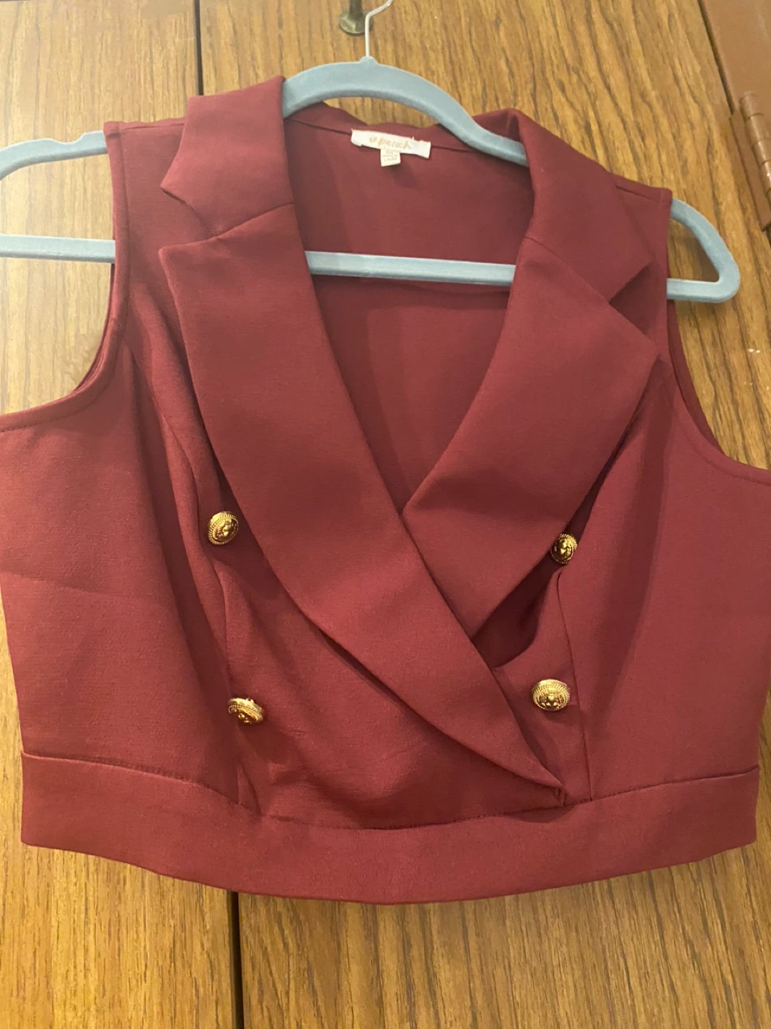 Size medium