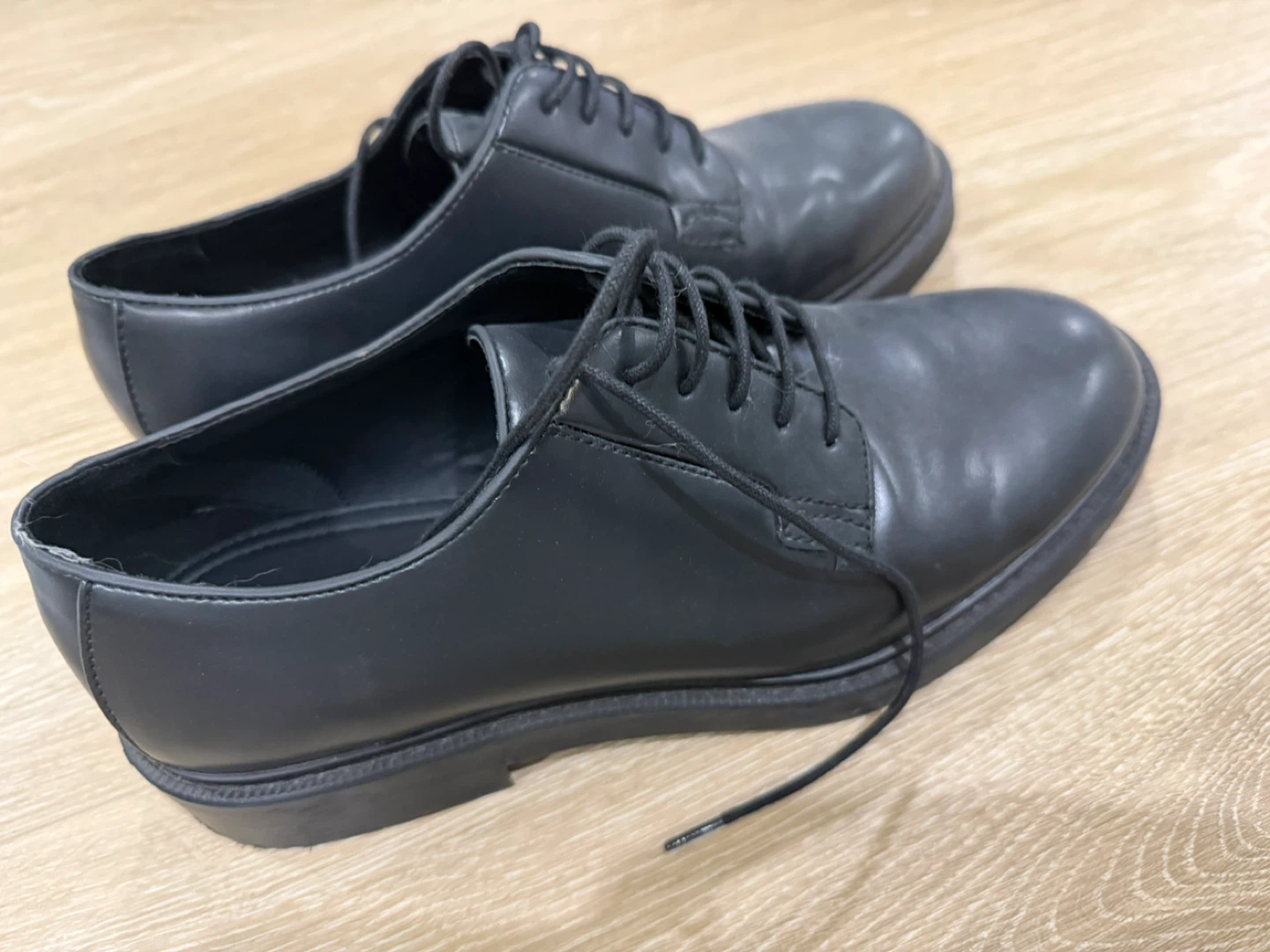 Used Men's Dress Shoes - Black - photo 5
