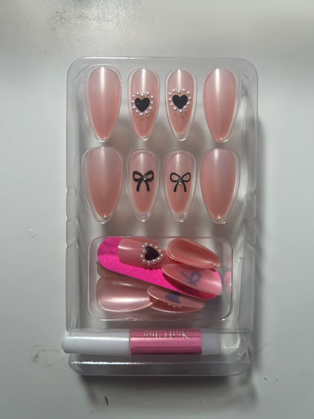 press on nails