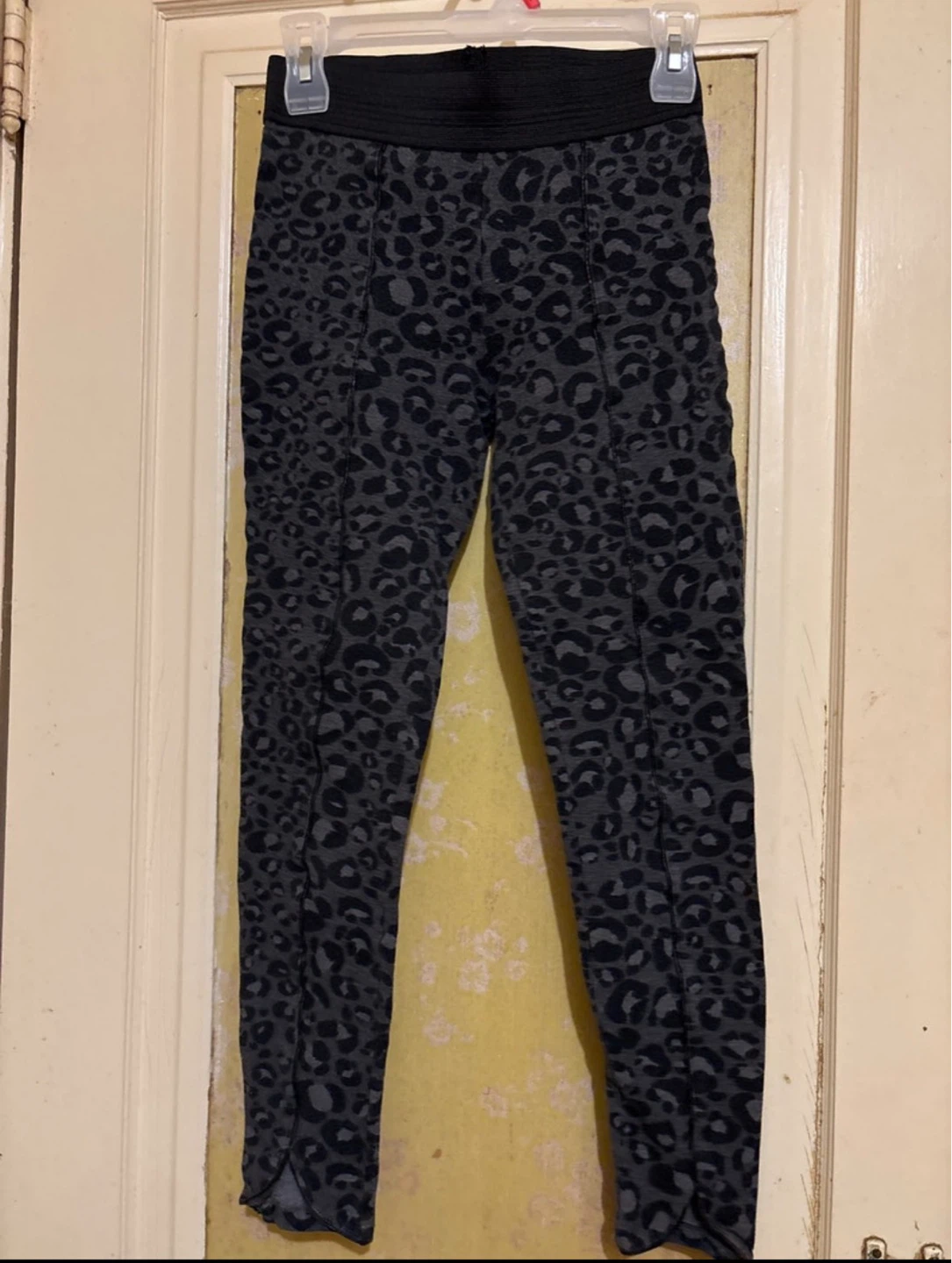 H&M capris length Leggings szXS