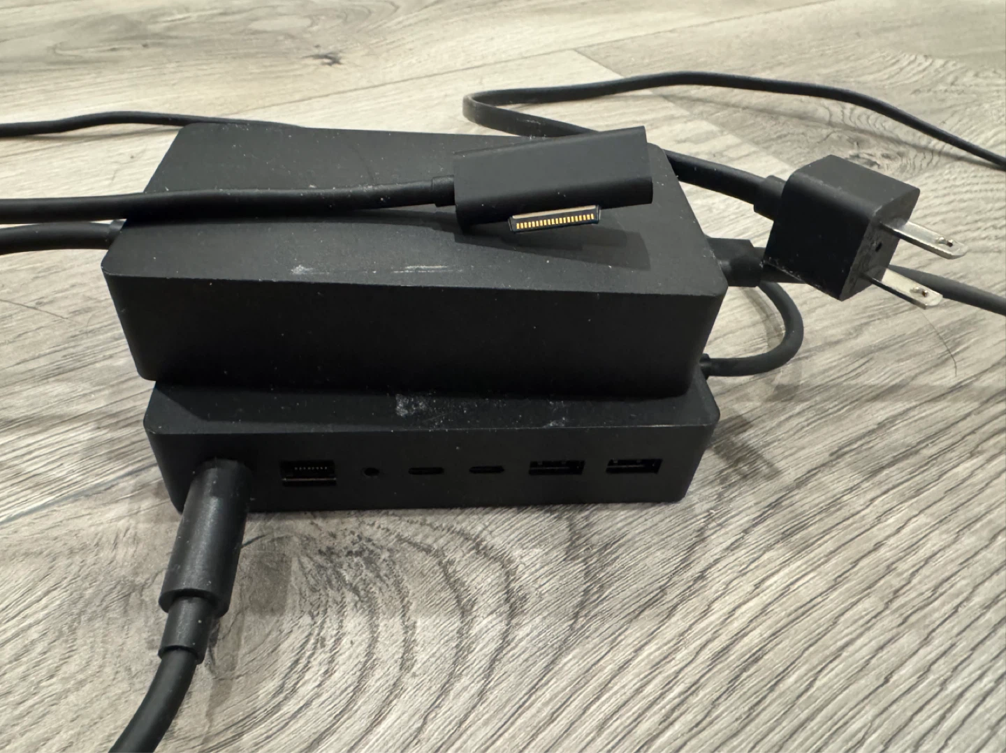 Microsoft Surface Dock 2 - photo 5
