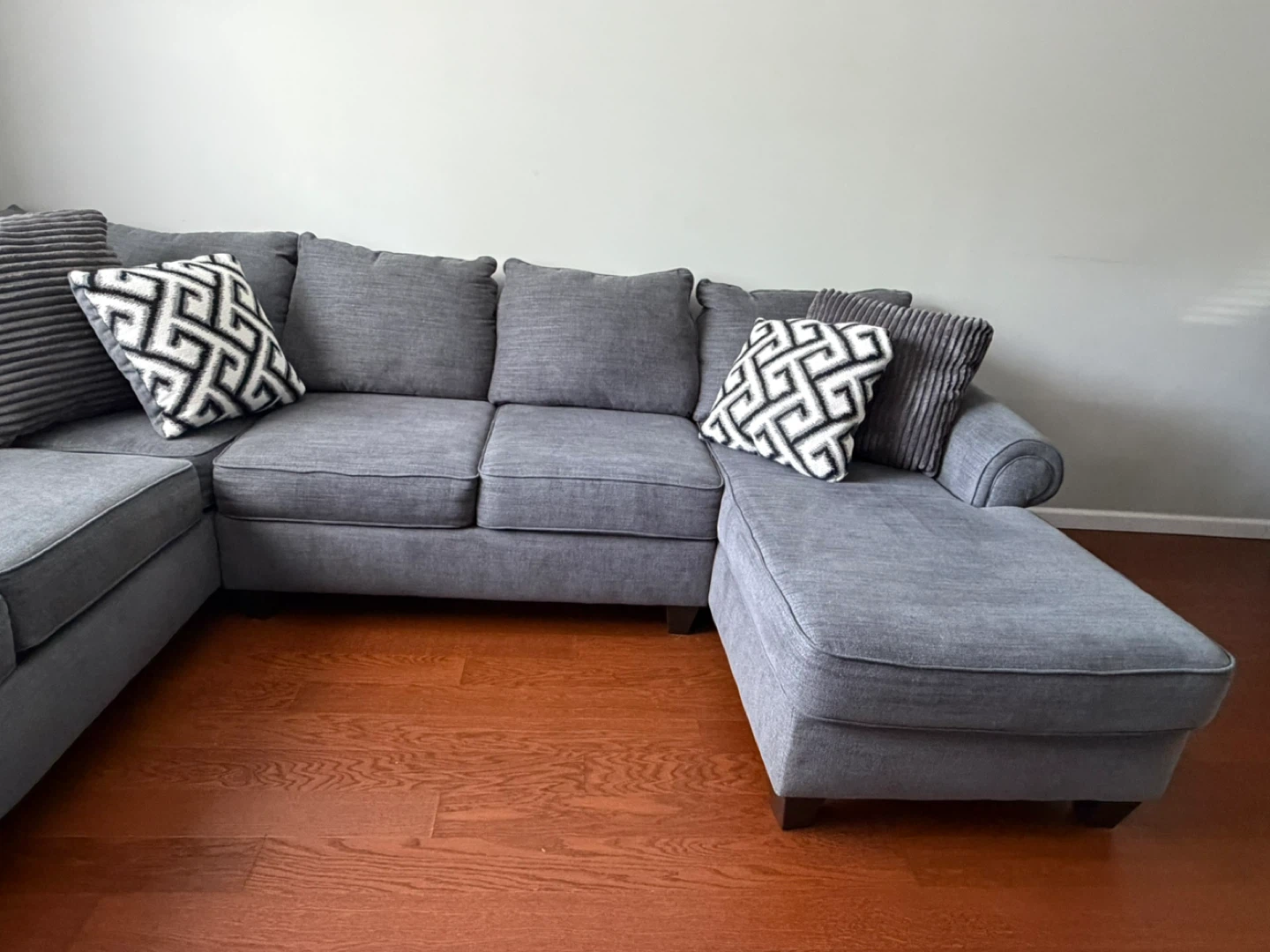 Gray Sectional Sofa with Chaise and Accent Pillows - photo 4