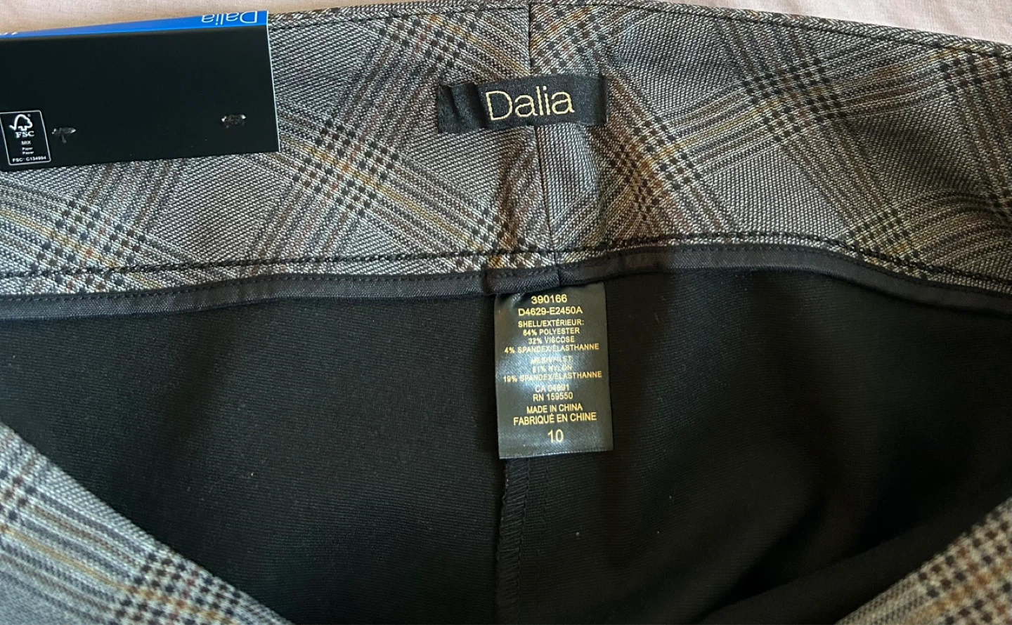 Dalia Plaid Pants Size 10 - photo 2