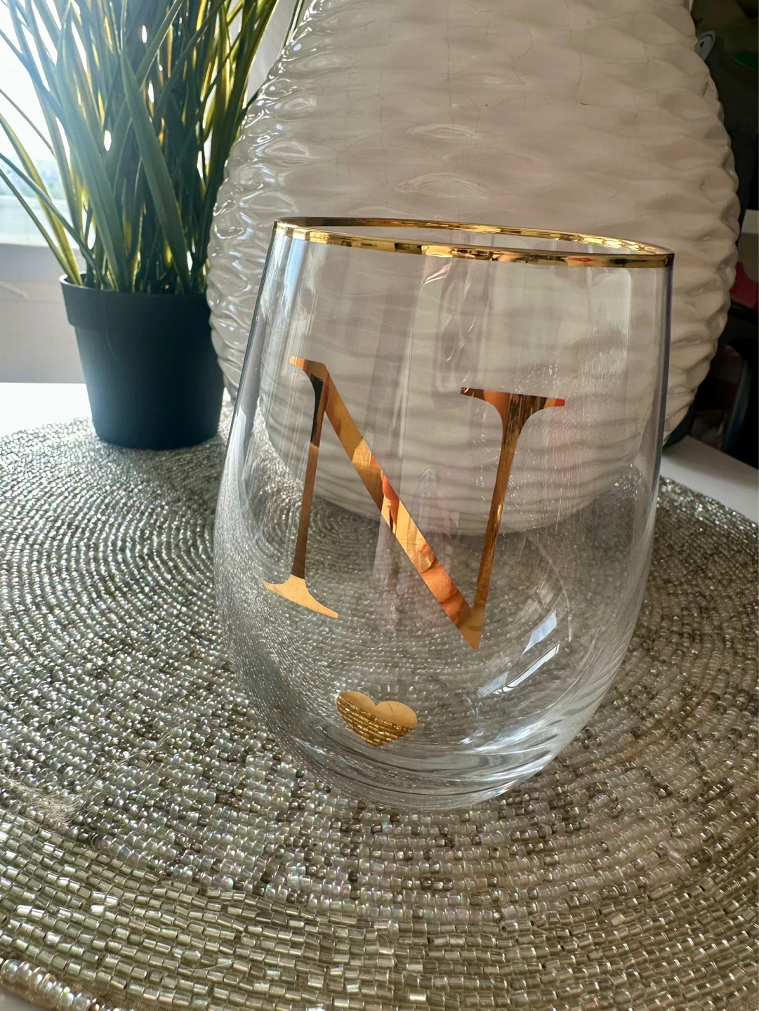 Stemless Wine Glass with Gold Trim and "N" Letter - photo 3