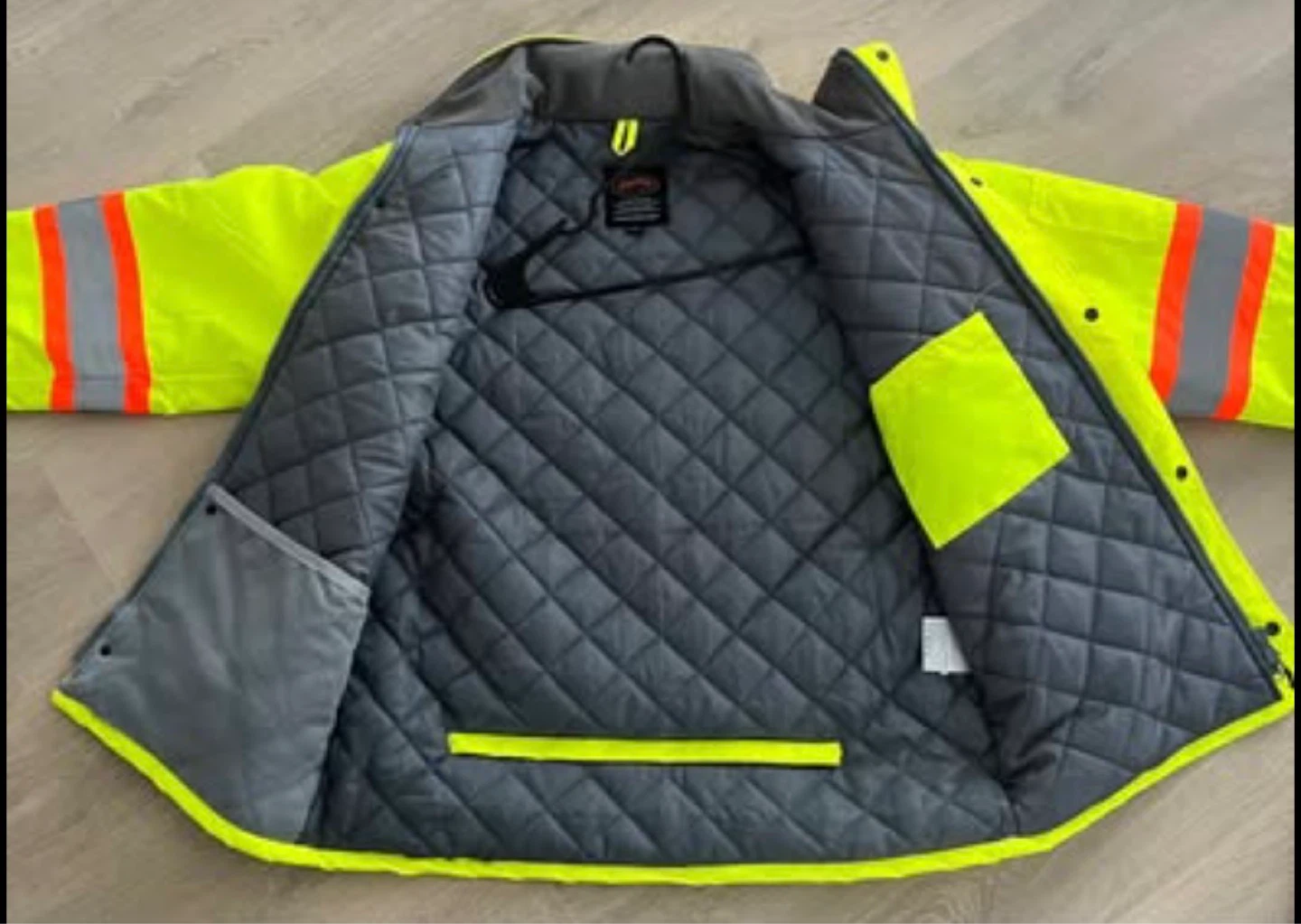 Pioneer Reflective Hi-Vis Winter Work Coat - Size M/M - photo 2