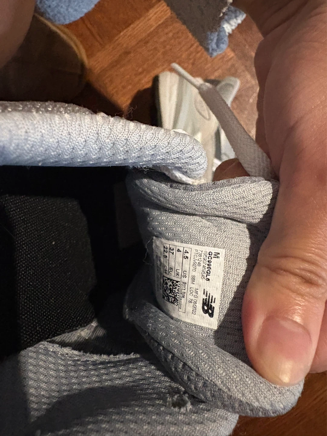 New Balance 990v6 Grey Running Shoes - photo 4